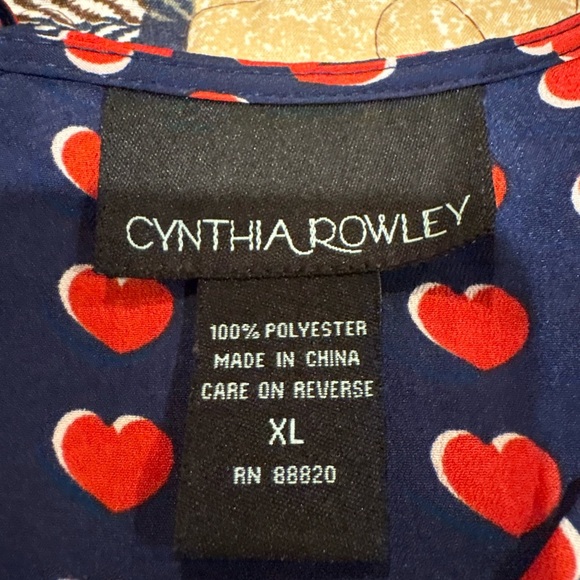 Cynthia Rowley Navy Blue Red Hearts with white shadowed hearts Tank Top Blouse. - Picture 7 of 10